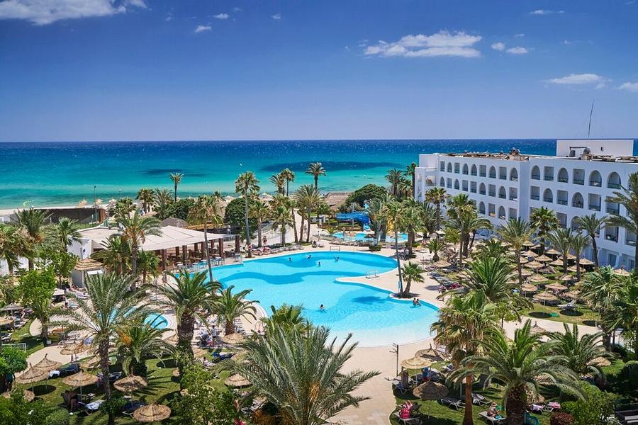 Nozha Beach Resort & SPA (8)