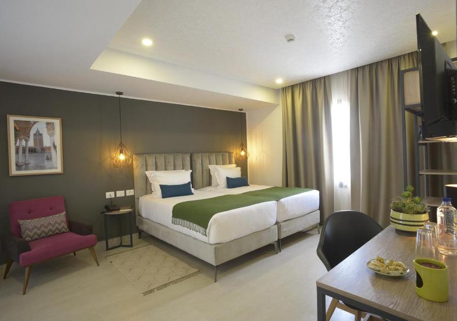 MAIA HOTEL SUITES (4)