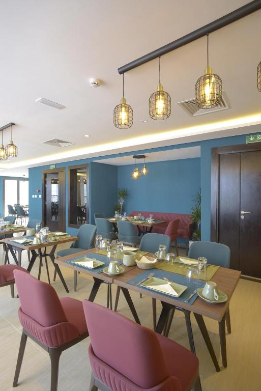 MAIA HOTEL SUITES (6)