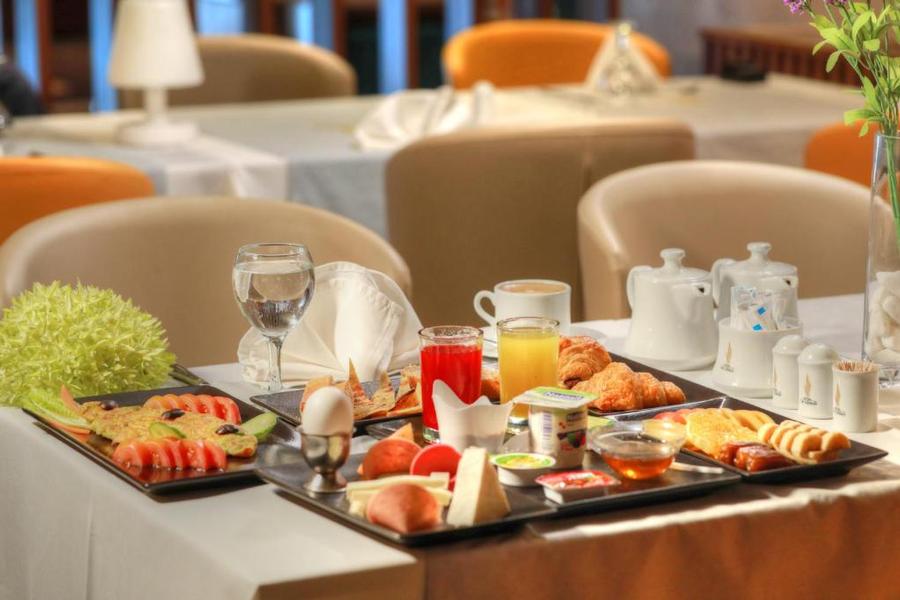 Hotel Lac Leman (5)