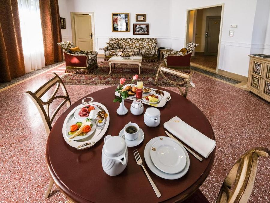 Majestic Hotel (6)