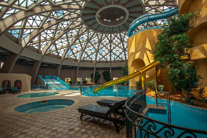 Suite Hôtel Les Charmilles & Spa (2)